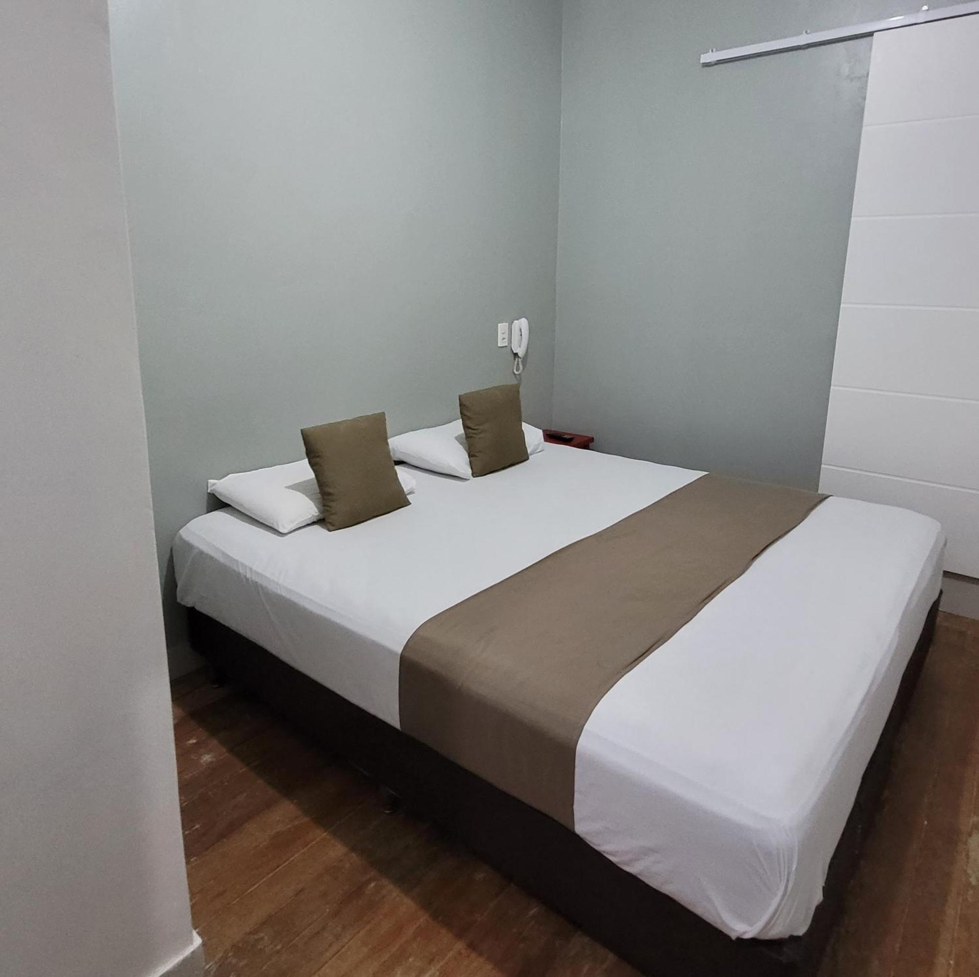 Hotel Dona Lu Сао Паоло Екстериор снимка